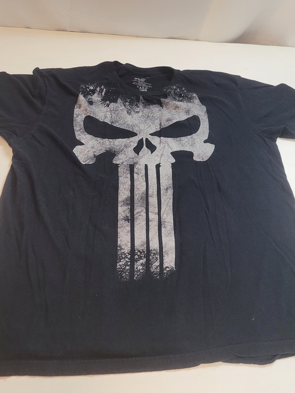 Marvel Men's Black Tee with Distressed Gray Punisher Skull